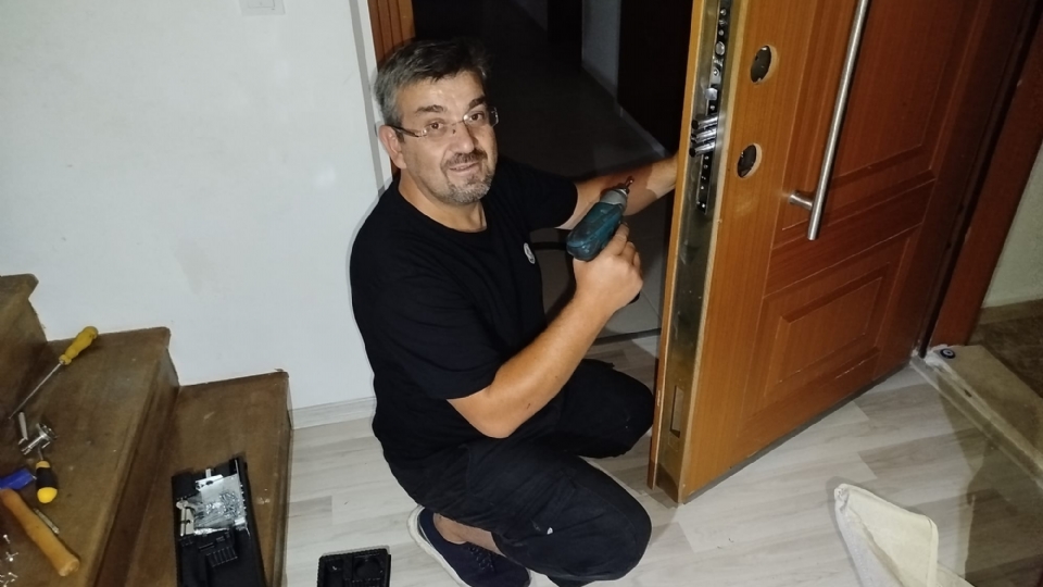 Postane Mahallesi 7/24 Acil Çilingir